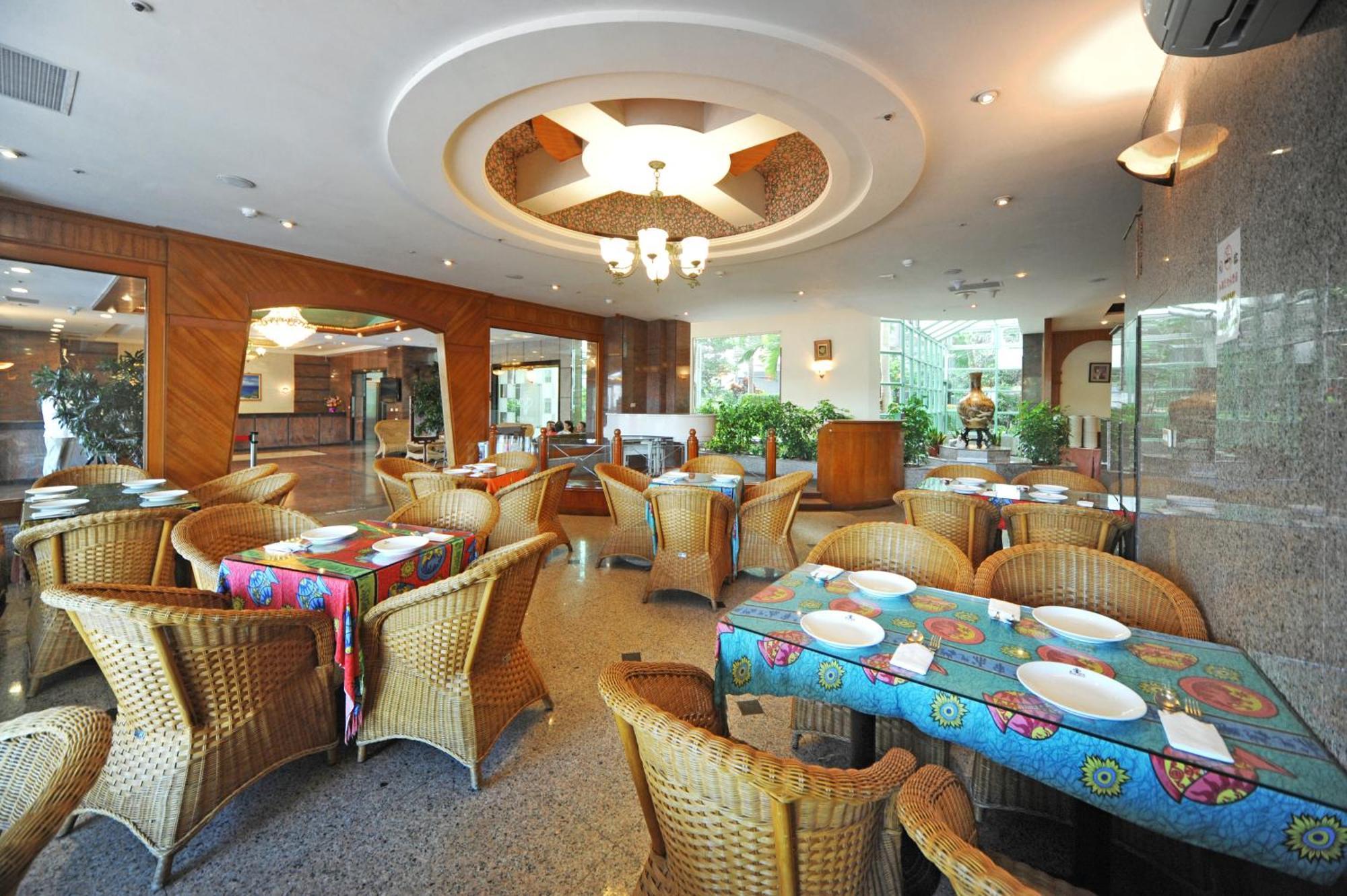 Kenting Holiday Hotel Старе місто Хенчун Екстер'єр фото
