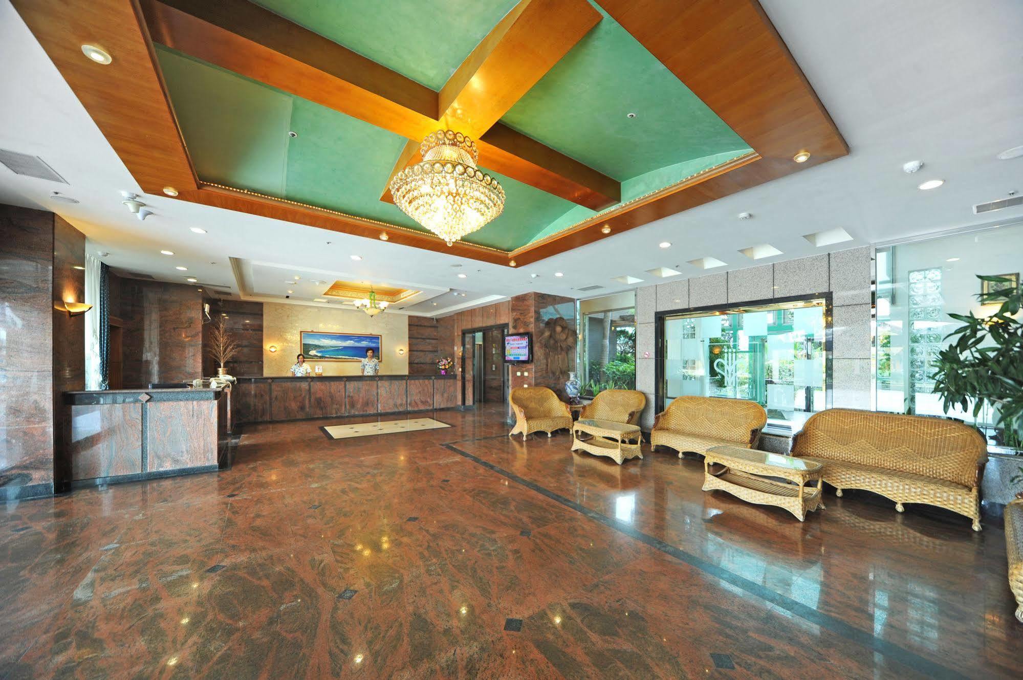 Kenting Holiday Hotel Старе місто Хенчун Екстер'єр фото